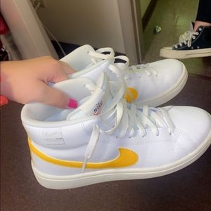 Nike Blazers Mid